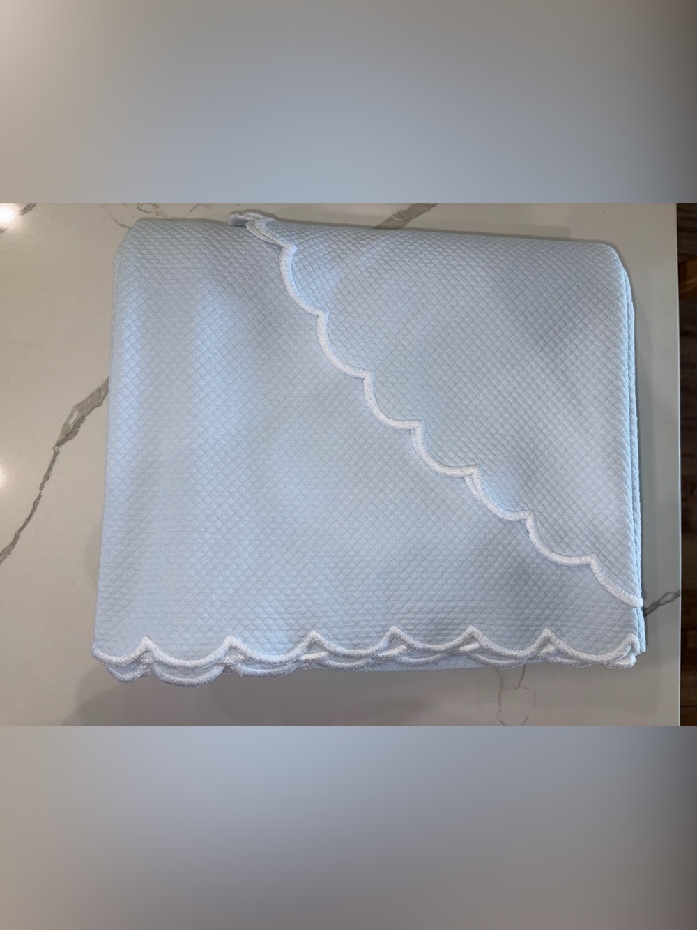 Matouk King Diamond Pique Coverlet Embroidered Scalloped Trim Light Blue Bedding